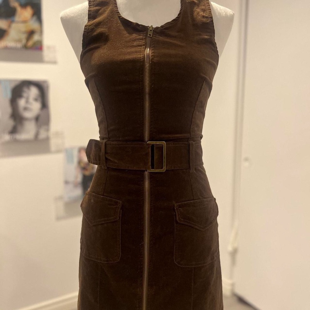 sleeveless mini dress
